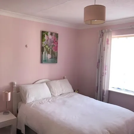 Fairways Bed & Breakfast *
