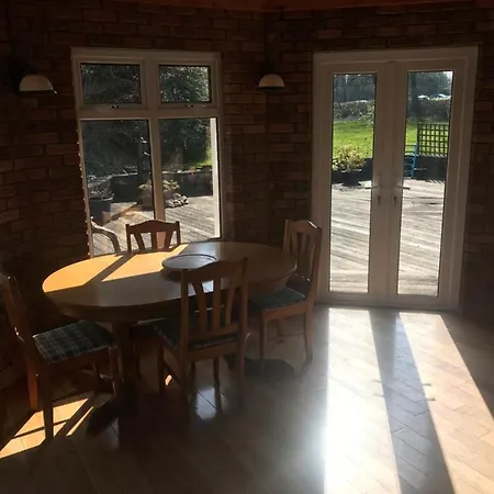 Fairways Bed & Breakfast *